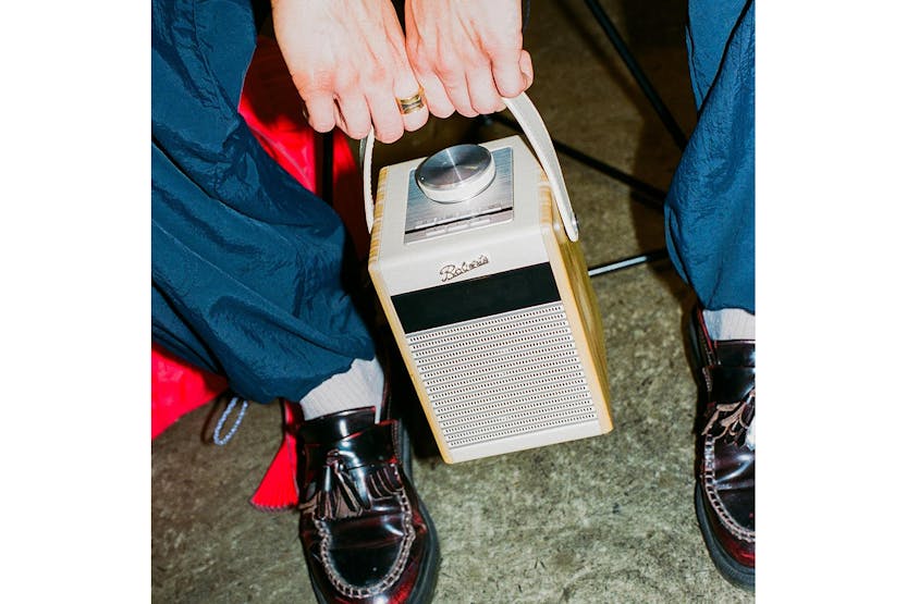 Roberts Rambler Midi DAB+/FM Radio with Bluetooth | Pastel Cream Roberts Rambler Midi DAB+/FM Radio with Bluetooth | Pastel Cream