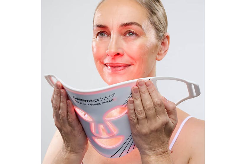 CurrentBody LED Light Therapy Face Mask | CBD-111A-KAI CurrentBody LED Light Therapy Face Mask | CBD-111A-KAI