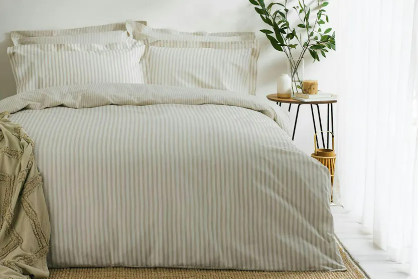Yard | Hebden Duvet Cover Set | Natural | King Yard | Hebden Duvet Cover Set | Natural | King