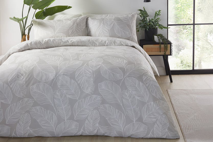 Fub | Matteo Duvet Cover Set | Natural | Super King Fub | Matteo Duvet Cover Set | Natural | Super King