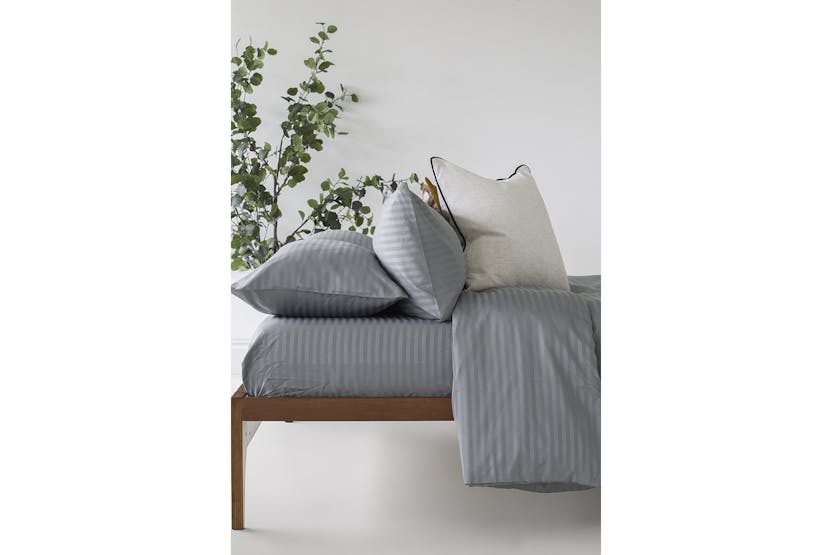 Lily Cotton | Hotel Quality Duvet 6 Piece Set | Charcoal | Double Lily Cotton | Hotel Quality Duvet 6 Piece Set | Charcoal | Double