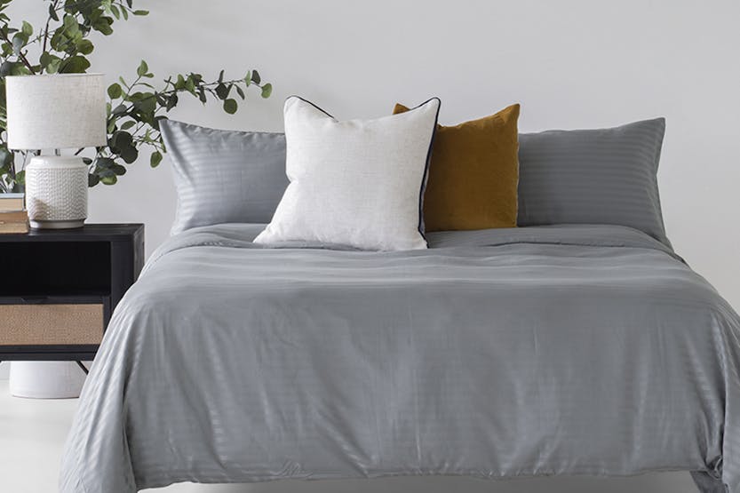 Lily Cotton | Hotel Quality Duvet 6 Piece Set | Charcoal | Super King Lily Cotton | Hotel Quality Duvet 6 Piece Set | Charcoal | Super King