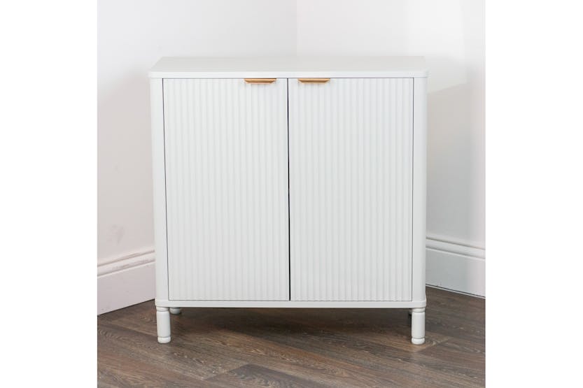 Parson Cabinet | 2 Doors | White Parson Cabinet | 2 Doors | White
