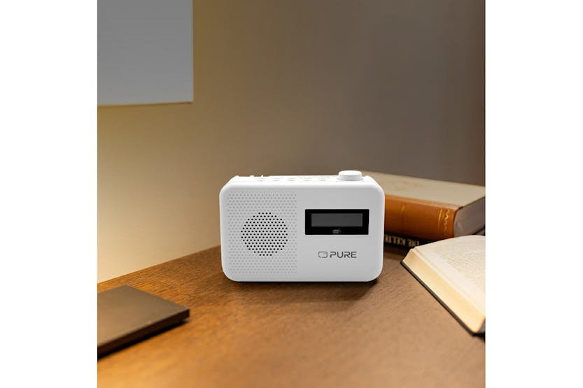 Pure Elan One2 Portable Radio with Bluetooth | White Pure Elan One2 Portable Radio with Bluetooth | White