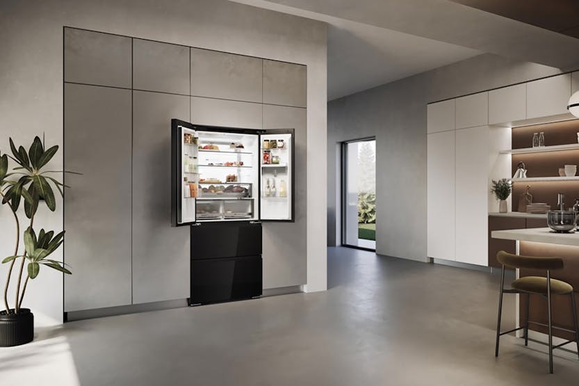 Haier FD 83 Series 7 Multi Door Freestanding Fridge Freezer | HFKR7819DWGB Haier FD 83 Series 7 Multi Door Freestanding Fridge Freezer | HFKR7819DWGB