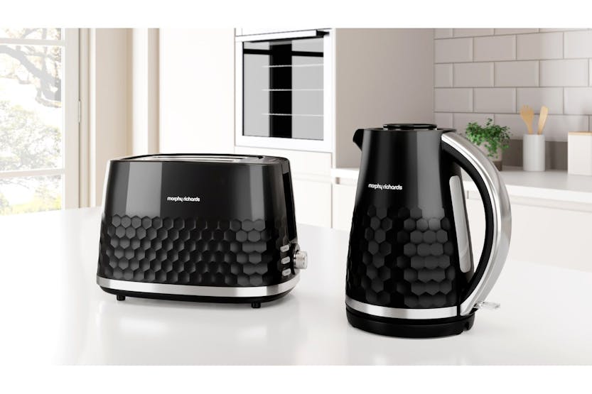 Morphy Richards 1.5L Hive Jug Kettle | Black | 108271 Morphy Richards 1.5L Hive Jug Kettle | Black | 108271