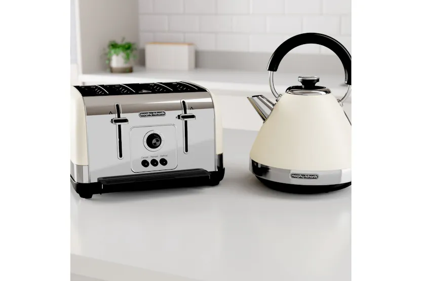 Morphy Richards Venture 4-Slice Toaster | 240132 | Cream Morphy Richards Venture 4-Slice Toaster | 240132 | Cream