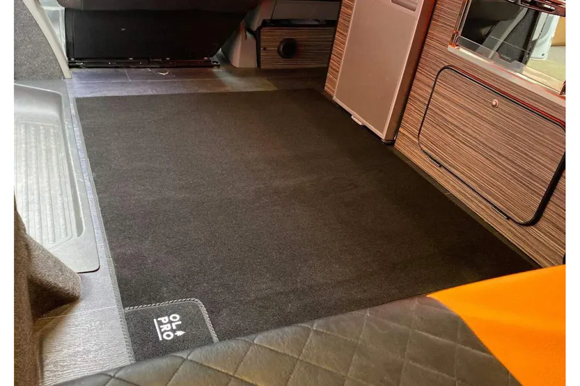 Black Rear Campervan Living Area Carpet | 1000mm X 1200mm Black Rear Campervan Living Area Carpet | 1000mm X 1200mm