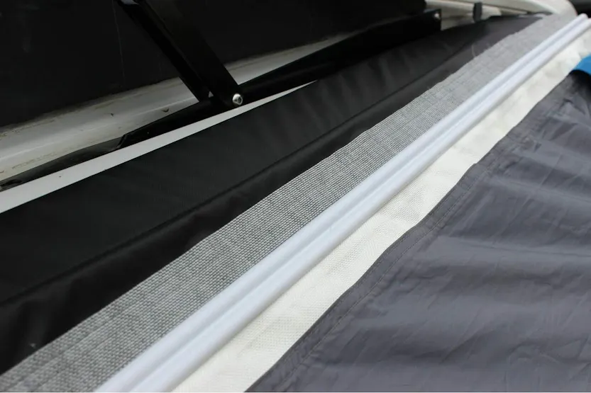 Magnetic Drive Away Kit | Camper Van Accessory | Magnet Plastic Polyester | 270cm Magnetic Drive Away Kit | Camper Van Accessory | Magnet Plastic Polyester | 270cm