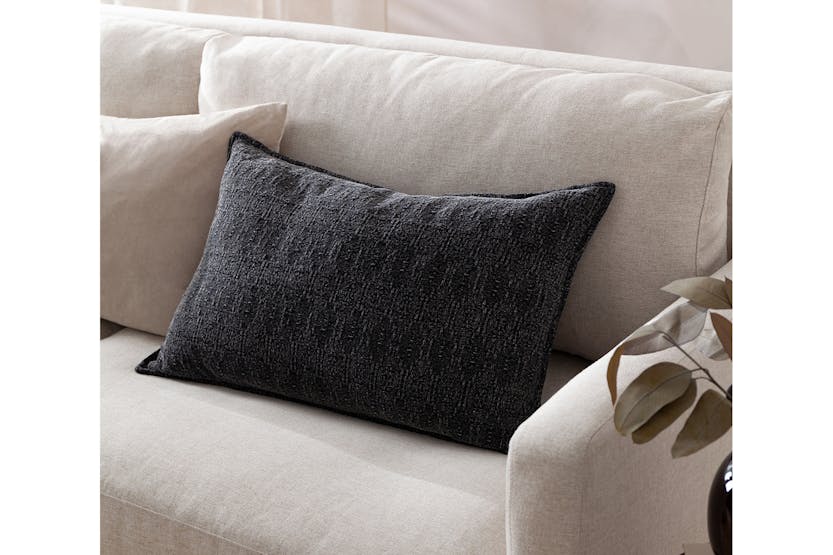 Ramas Polyester Cushion | Black | 40 x 60 cm Ramas Polyester Cushion | Black | 40 x 60 cm