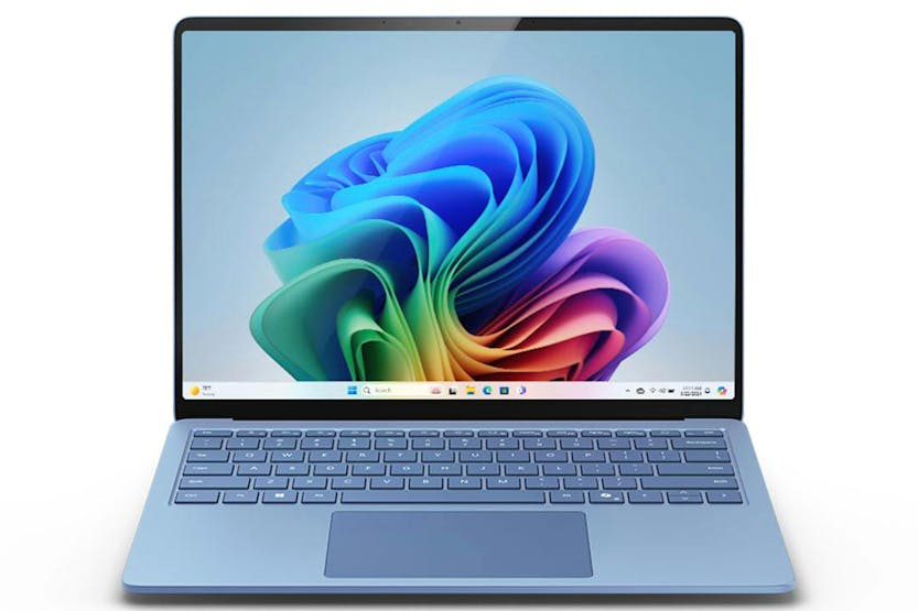 Microsoft Surface Laptop | Copilot + PC | 13.8" | Touchscreen | Snapdragon X Plus | 16GB | 512GB | Sapphire Microsoft Surface Laptop | Copilot + PC | 13.8" | Touchscreen | Snapdragon X Plus | 16GB | 512GB | Sapphire