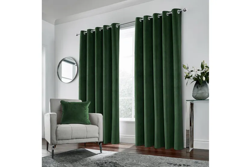 Green Velvet Eyelet Pair Of Blackout Thermal Supersoft Curtains 117x137cm Green Velvet Eyelet Pair Of Blackout Thermal Supersoft Curtains 117x137cm