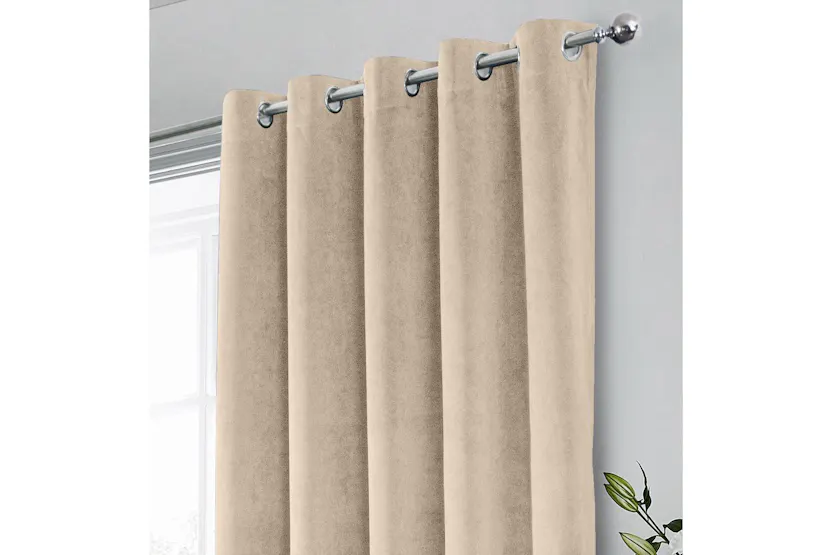 Cream Velvet Eyelet Pair Of Blackout Thermal Supersoft Curtains 168x229cm Cream Velvet Eyelet Pair Of Blackout Thermal Supersoft Curtains 168x229cm