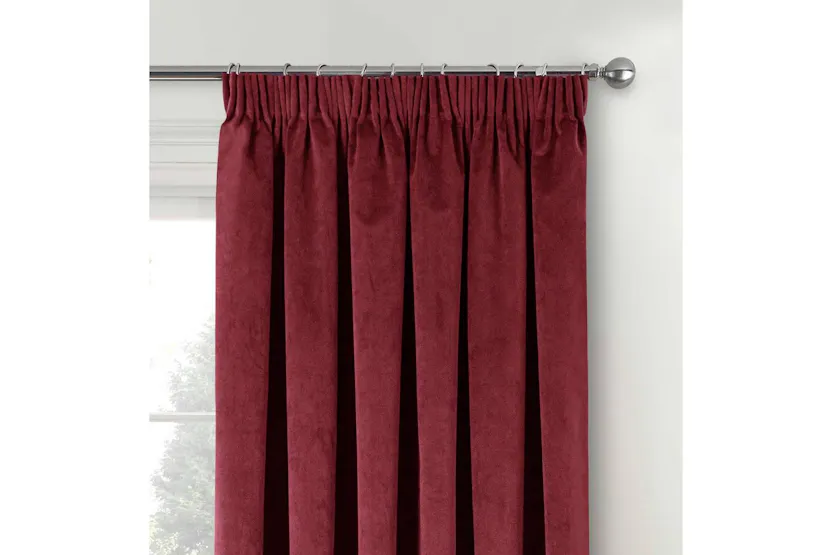 Red Tape-top Velvet Pair Of Blackout Supersoft Thermal Curtains 168x183cm Red Tape-top Velvet Pair Of Blackout Supersoft Thermal Curtains 168x183cm