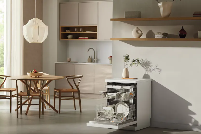 Miele Freestanding Dishwasher | 14 Place | G5611SCWH Miele Freestanding Dishwasher | 14 Place | G5611SCWH