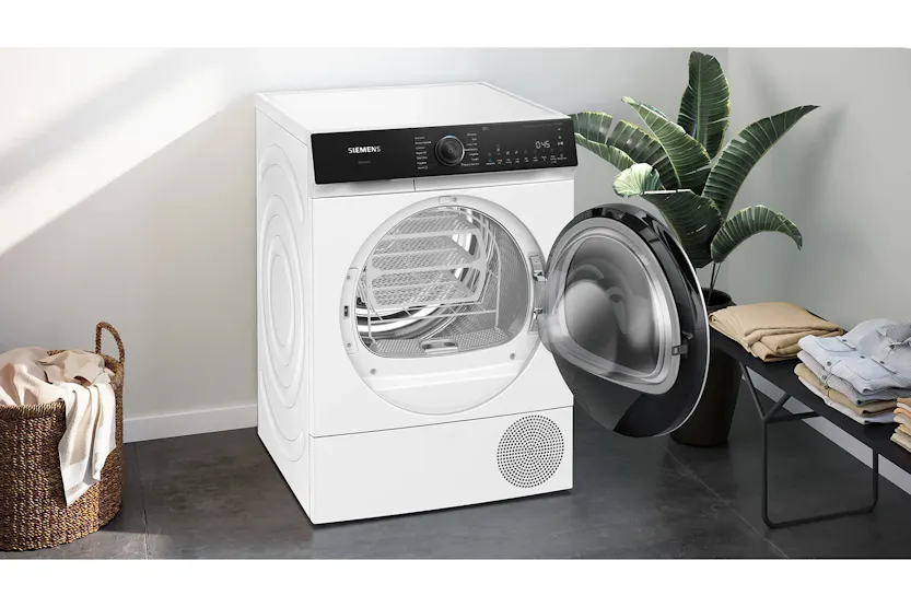 Siemens IQ500 9kg Heat Pump Tumble Dryer | WQ46H2D9IE Siemens IQ500 9kg Heat Pump Tumble Dryer | WQ46H2D9IE