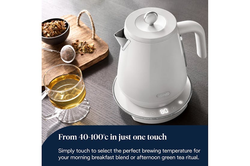 DeLonghi 1.7L Eclettica Special Tea Kettle | KBY3011.W | Whimsical White DeLonghi 1.7L Eclettica Special Tea Kettle | KBY3011.W | Whimsical White