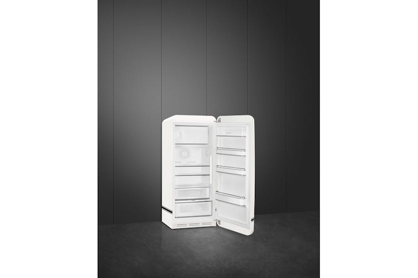 Smeg 50's Style Porsche Freestanding Fridge | FAB28RDPCW6 | Carrara White Smeg 50's Style Porsche Freestanding Fridge | FAB28RDPCW6 | Carrara White
