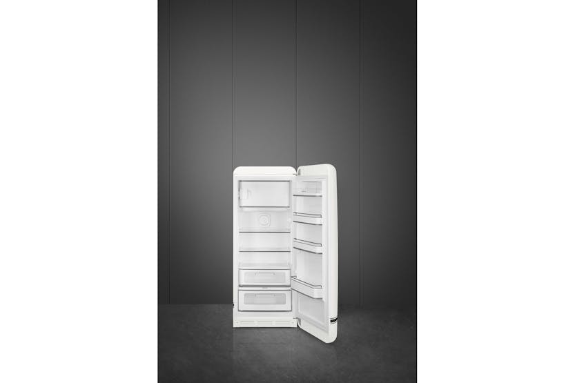 Smeg 50's Style Porsche Freestanding Fridge | FAB28RDPCW6 | Carrara White Smeg 50's Style Porsche Freestanding Fridge | FAB28RDPCW6 | Carrara White