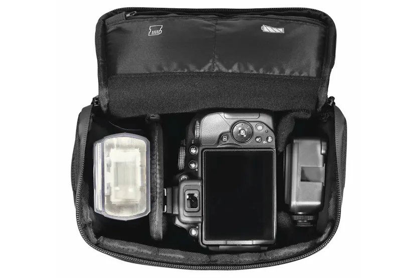 Hama Matera 130 Camera Bag | Black Hama Matera 130 Camera Bag | Black