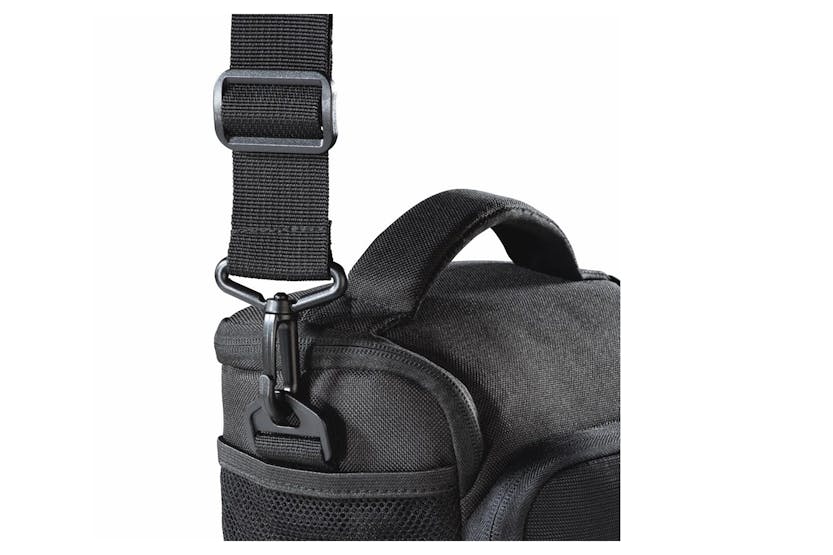 Hama Albany HC 135 Camera Bag | Black Hama Albany HC 135 Camera Bag | Black