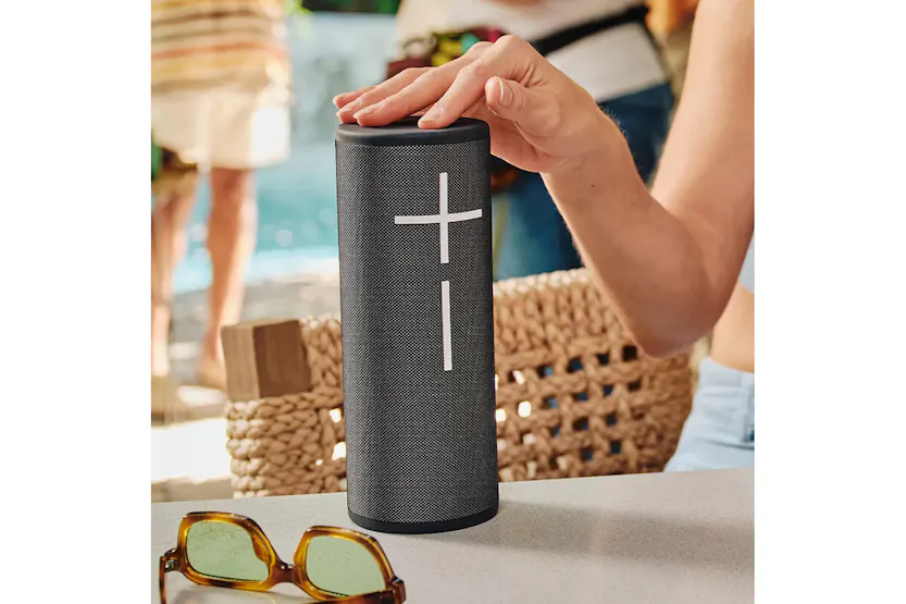 Ultimate Ears Megaboom 4 Bluetooth Speaker | Active Black Ultimate Ears Megaboom 4 Bluetooth Speaker | Active Black