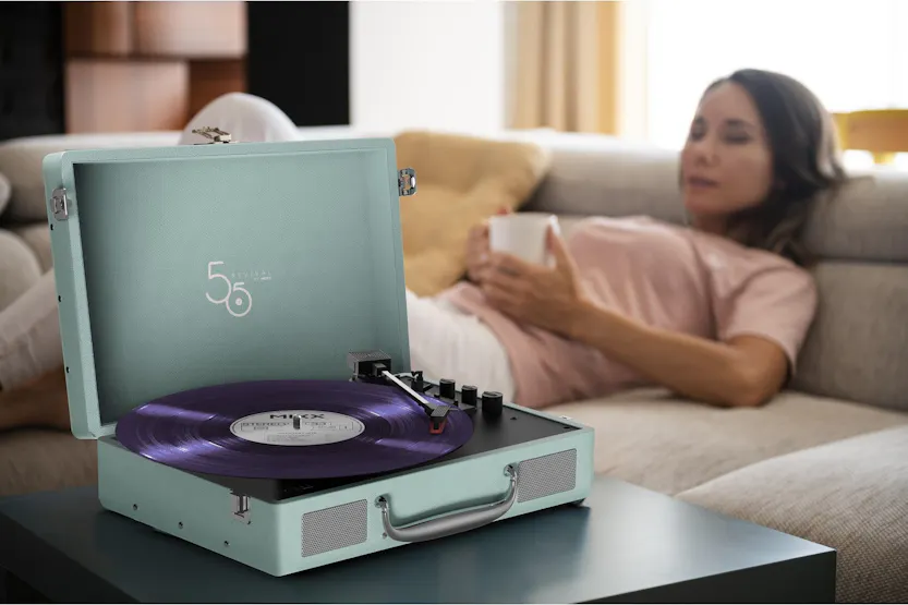 Mixx Revival 55 Stereo Vinyl Record Player | MRRP-55-GR-491 | Green Mixx Revival 55 Stereo Vinyl Record Player | MRRP-55-GR-491 | Green