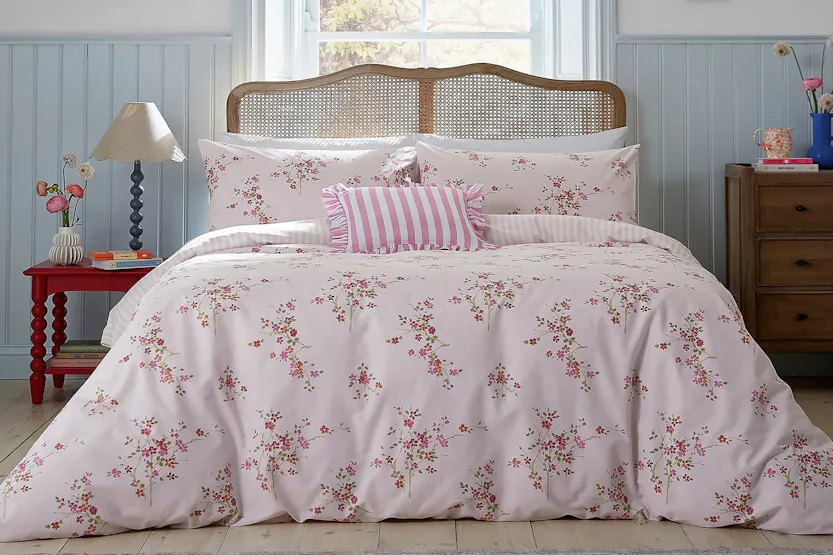 Secrete Garden | Blossom Print Duvet Cover Set | Pink | Super King Secrete Garden | Blossom Print Duvet Cover Set | Pink | Super King