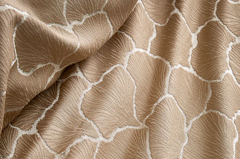 Soiree | Ginko Jacquard Duvet Cover Set | Natural | Double Soiree | Ginko Jacquard Duvet Cover Set | Natural | Double