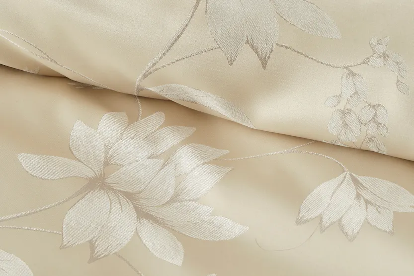 Soiree | Lilly Jacquard Duvet Cover Set | Champagne | Super King Soiree | Lilly Jacquard Duvet Cover Set | Champagne | Super King