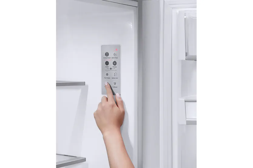 Fisher & Paykel Series 7 90cm Built-in French Door Fridge Freezer | RS90AU3 Fisher & Paykel Series 7 90cm Built-in French Door Fridge Freezer | RS90AU3