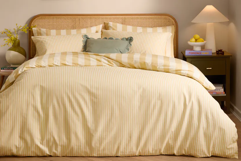 Riva | Ultimate Duvet Cover Set | Yellow | Double Riva | Ultimate Duvet Cover Set | Yellow | Double