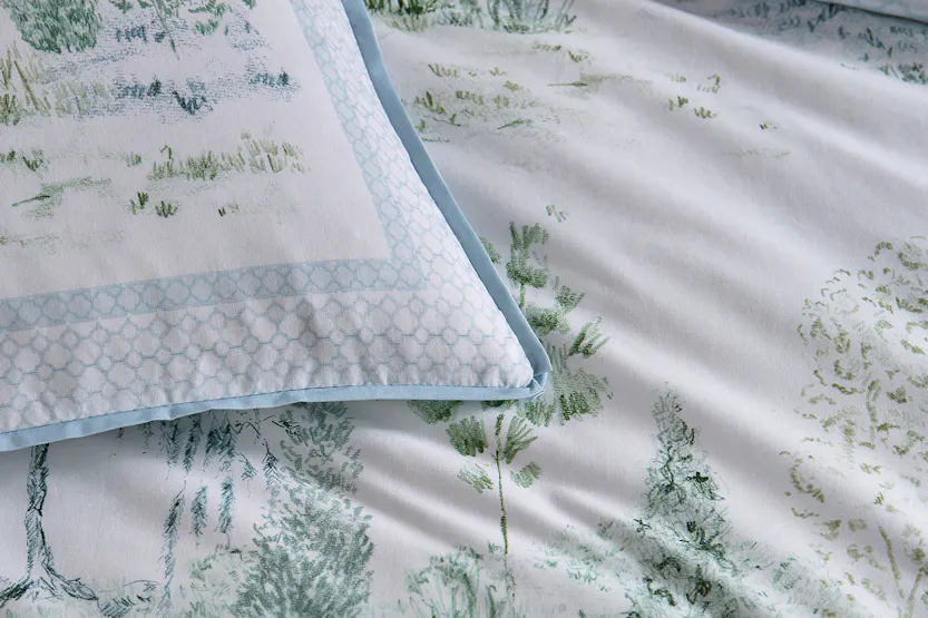 Appletree | Willow Tree Duvet Cover Set | Multicolour | Super King Appletree | Willow Tree Duvet Cover Set | Multicolour | Super King