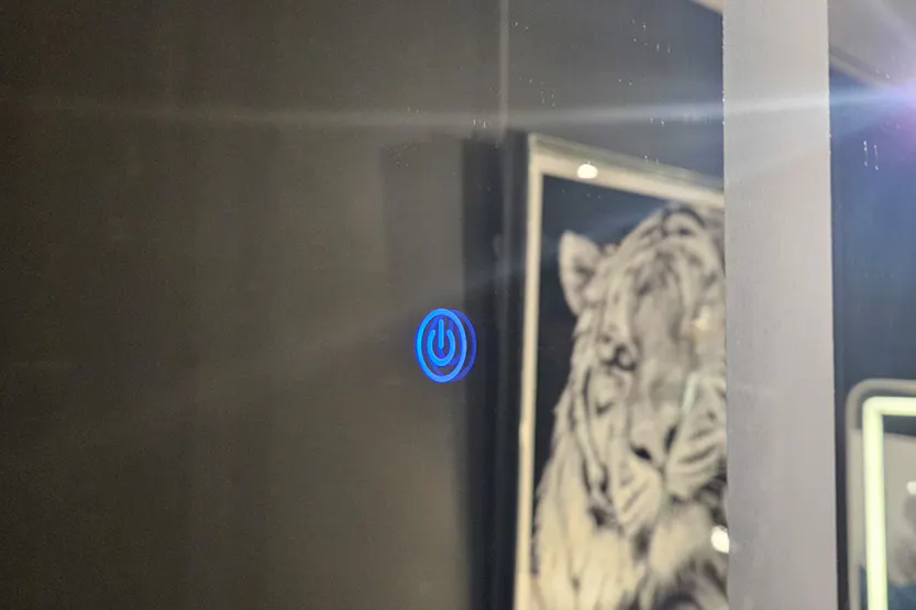 Modena LED Cheval Mirror | White | 50 x 160 cm Modena LED Cheval Mirror | White | 50 x 160 cm