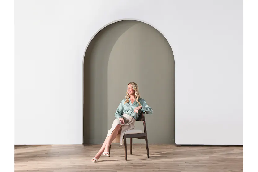 Transformer Round Chair | Cream/Dark Walnut | Set of 2 Transformer Round Chair | Cream/Dark Walnut | Set of 2