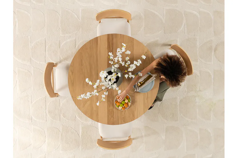 Transformer Round Extending Dining Table | Scandinavian Oak | Including 3 panels Transformer Round Extending Dining Table | Scandinavian Oak | Including 3 panels