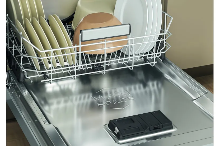 Whirlpool Freestanding Dishwasher | 15 Place | W8FHS61XUK Whirlpool Freestanding Dishwasher | 15 Place | W8FHS61XUK