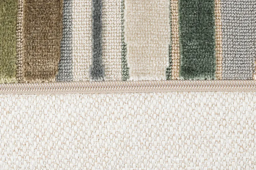 Odessa Cushion | Green | 40 x 60 cm Odessa Cushion | Green | 40 x 60 cm