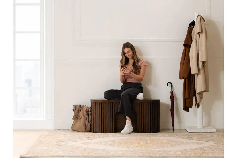 Transformer Round Bench | Dark Walnut | Including 3 Extension Panels Transformer Round Bench | Dark Walnut | Including 3 Extension Panels