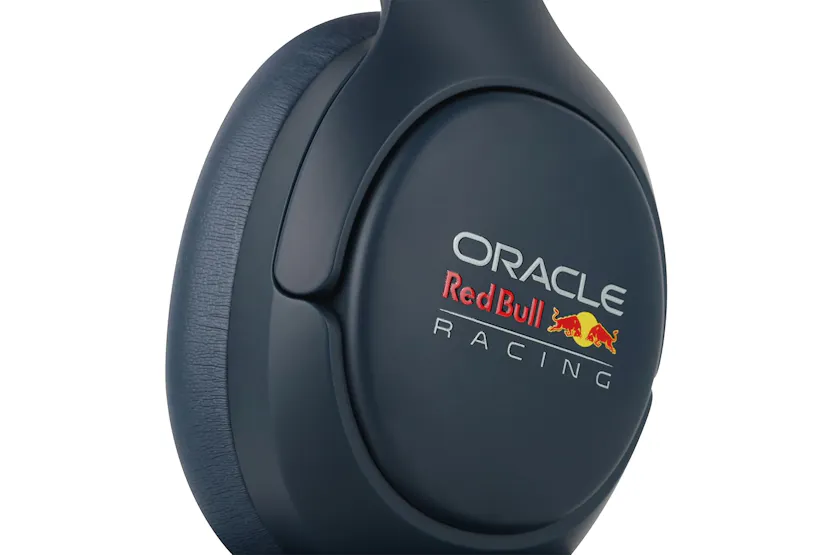 Red Bull Over-Ear Wireless Foldable Headphones | Blue Red Bull Over-Ear Wireless Foldable Headphones | Blue