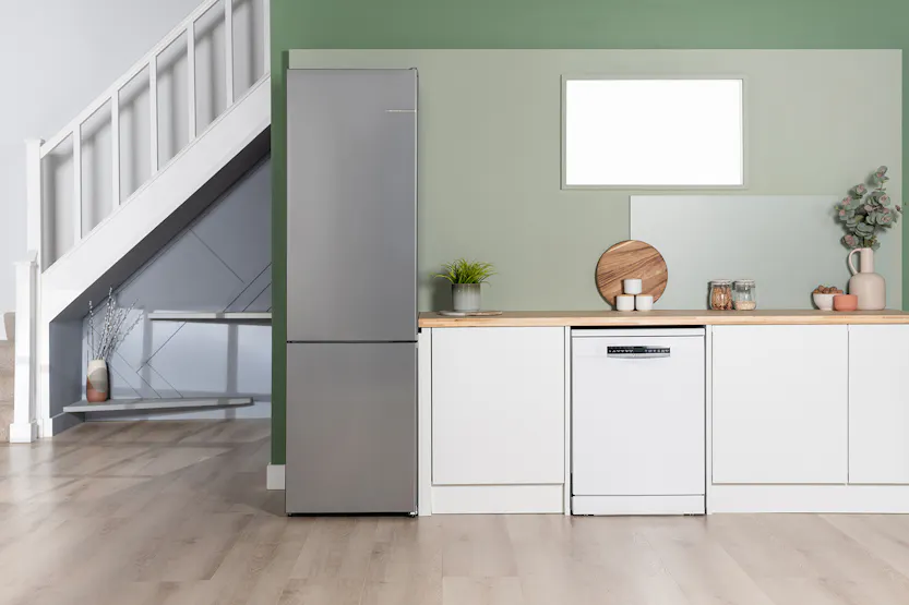 Bosch Series 4 Freestanding Fridge Freezer | KGN392LDFG Bosch Series 4 Freestanding Fridge Freezer | KGN392LDFG