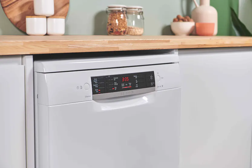 Bosch Series 2 Free Standing Dishwasher | 12 Place | SMS26AW08G Bosch Series 2 Free Standing Dishwasher | 12 Place | SMS26AW08G