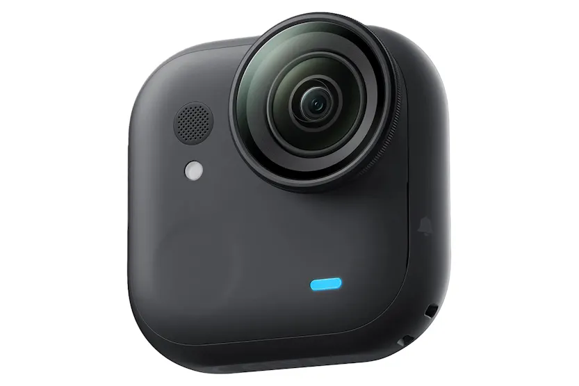 Insta360 GO Ultra Camera Standard Bundle | Midnight Black Insta360 GO Ultra Camera Standard Bundle | Midnight Black