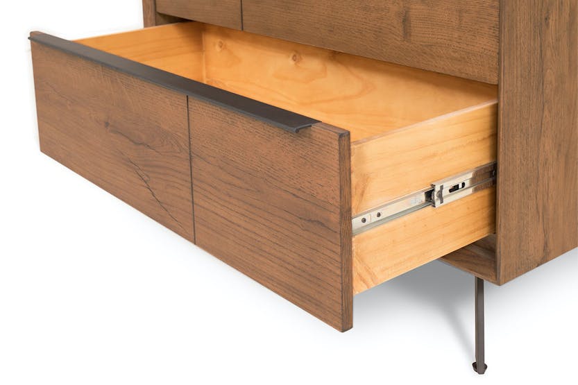 Hamilton Chest Of Drawer | 4 Drawer | Aged Oak Veneer Hamilton Chest Of Drawer | 4 Drawer | Aged Oak Veneer