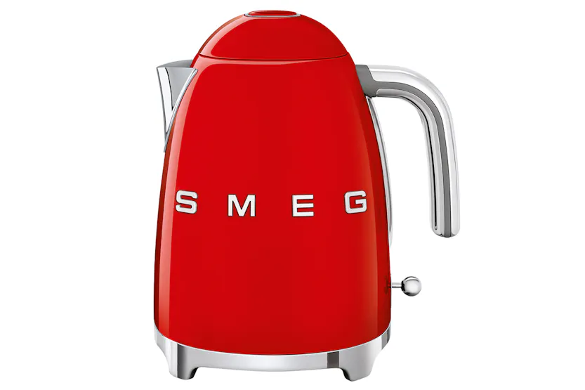 Smeg 1.7L 50's Style Kettle | KLF03RDUK | Red Smeg 1.7L 50's Style Kettle | KLF03RDUK | Red