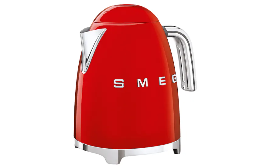 Smeg 1.7L 50's Style Kettle | KLF03RDUK | Red Smeg 1.7L 50's Style Kettle | KLF03RDUK | Red
