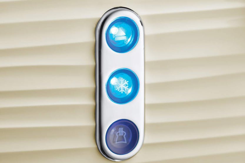 Russell Hobbs Inspire 4 Slice Toaster | 24384 | Cream Russell Hobbs Inspire 4 Slice Toaster | 24384 | Cream