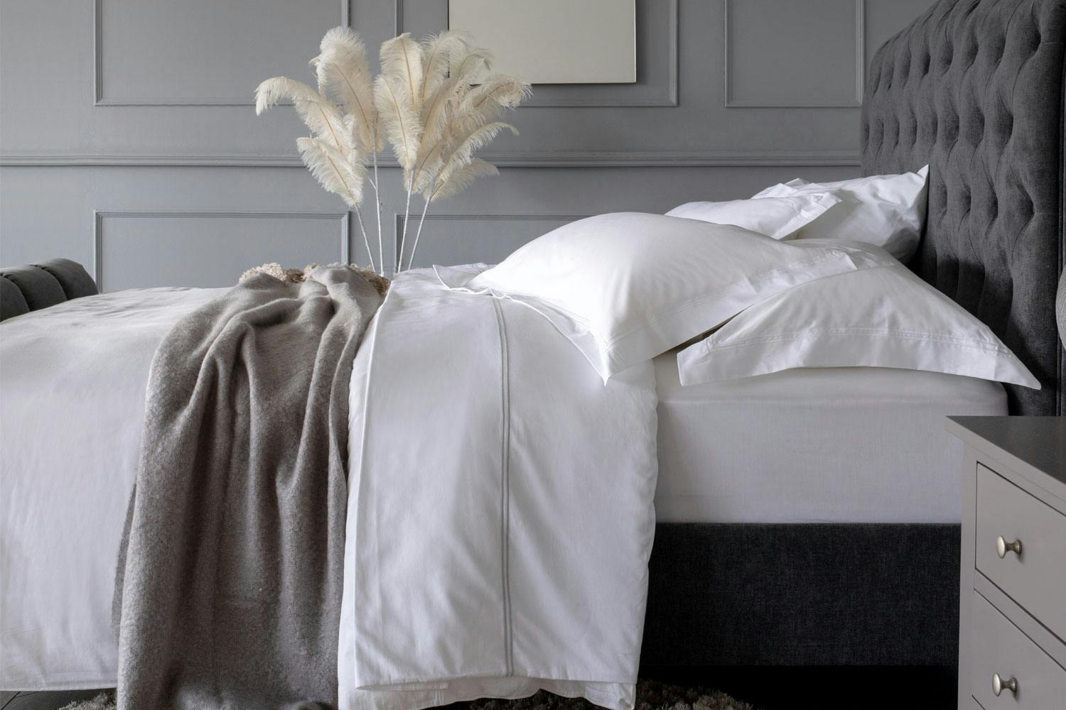 The Linen Room | Clara | White | Oxford Pillowcase