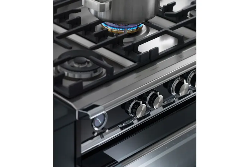 Fisher & Paykel 90cm Dual Fuel Range Cooker | OR90SCG6B1 | Black Fisher & Paykel 90cm Dual Fuel Range Cooker | OR90SCG6B1 | Black