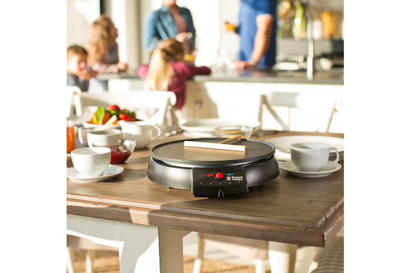 Russell Hobbs Crepe & Pancake Maker | 20920 | Black Russell Hobbs Crepe & Pancake Maker | 20920 | Black